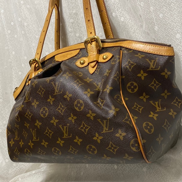 Louis Vuitton Tivoli GM Monogram Canvas Large Satchel Shoulder Bag - Picture 4 of 17